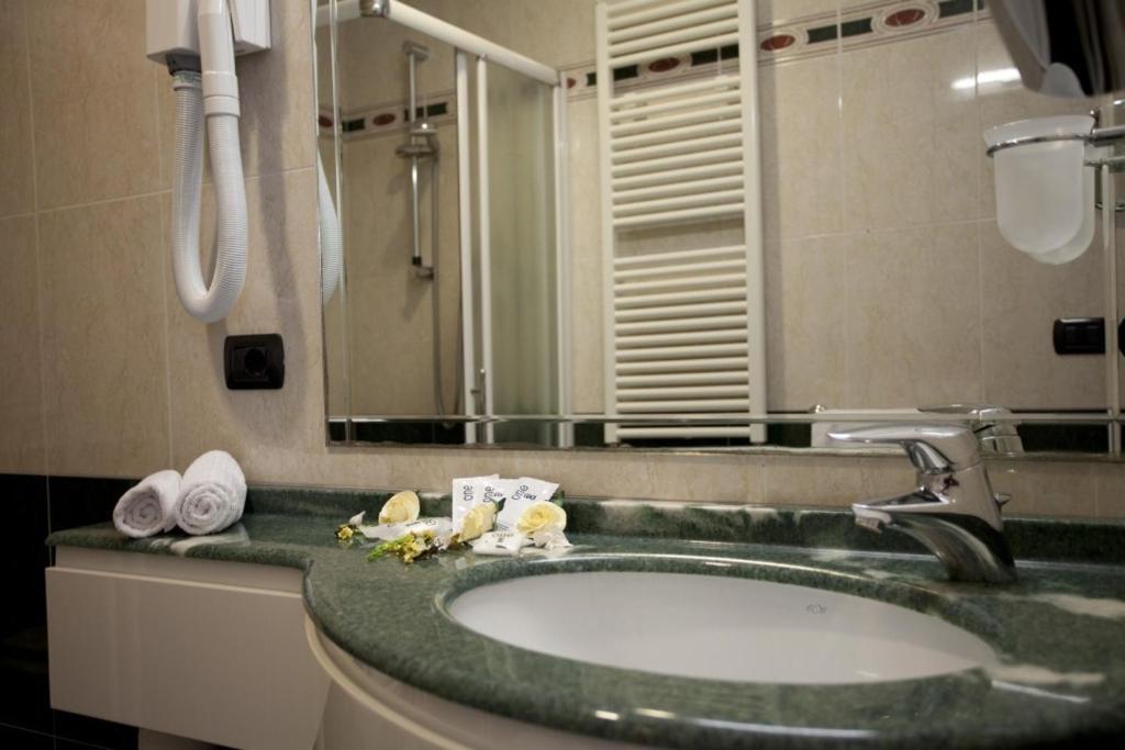 Hotel Palm Beach B&B Sea View Ріміні Номер фото